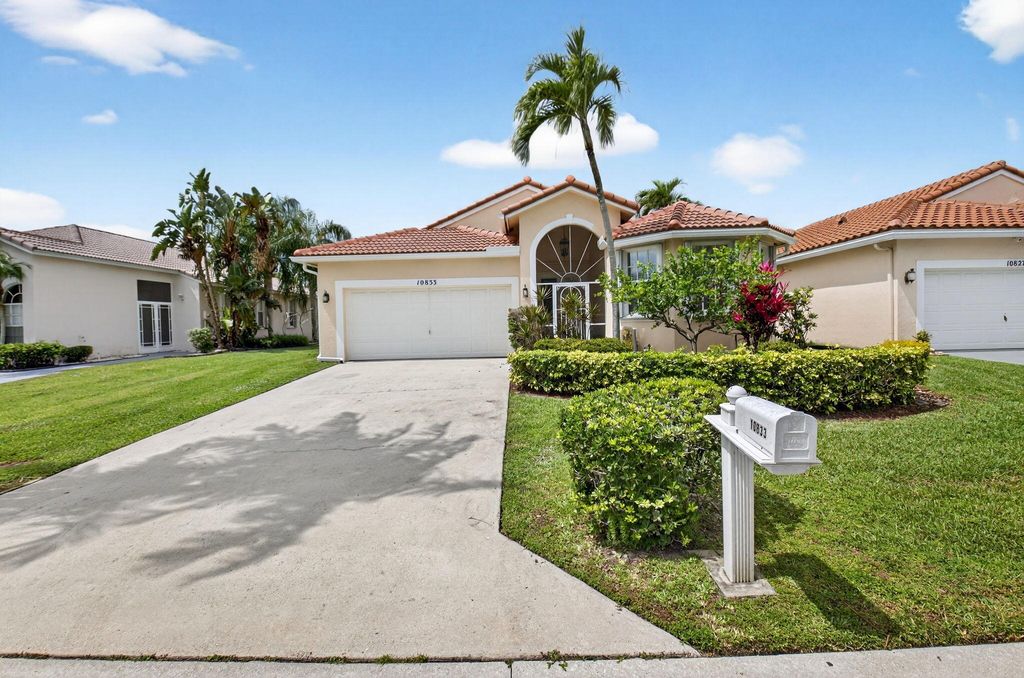 Photo of 10833 Madison Drive, Boynton Beach, FL 33437 (MLS # B26005332)