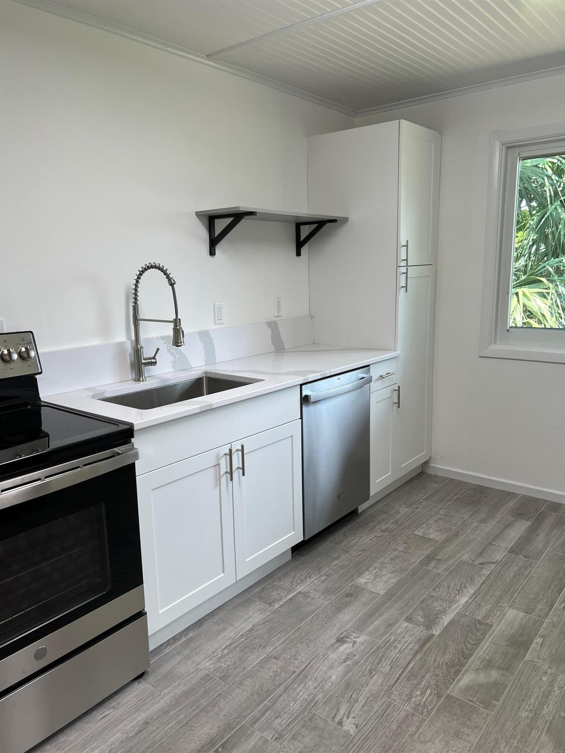 MANTYHARJU LANTANA - Residential Lease