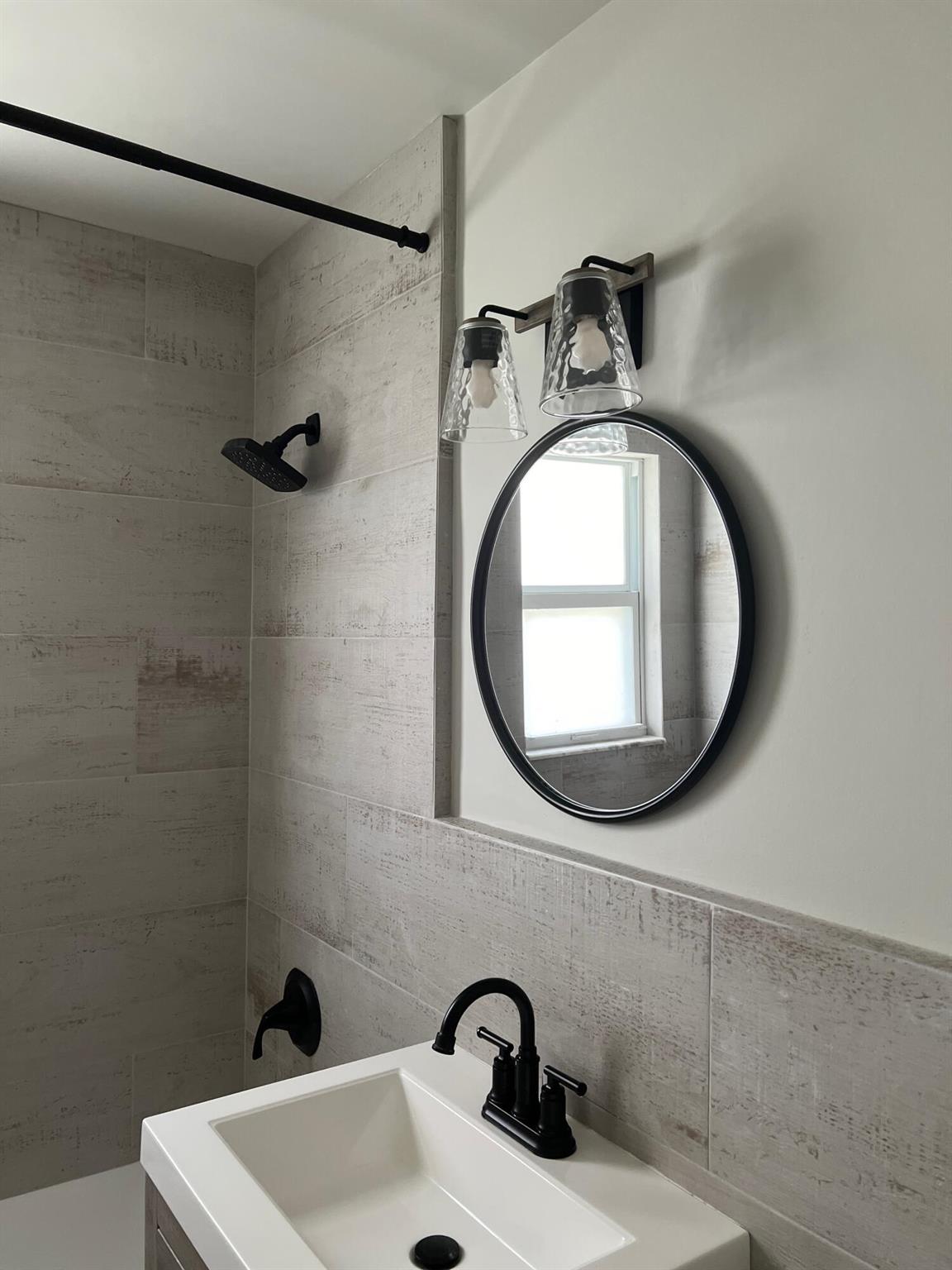 MANTYHARJU LANTANA - Residential Lease