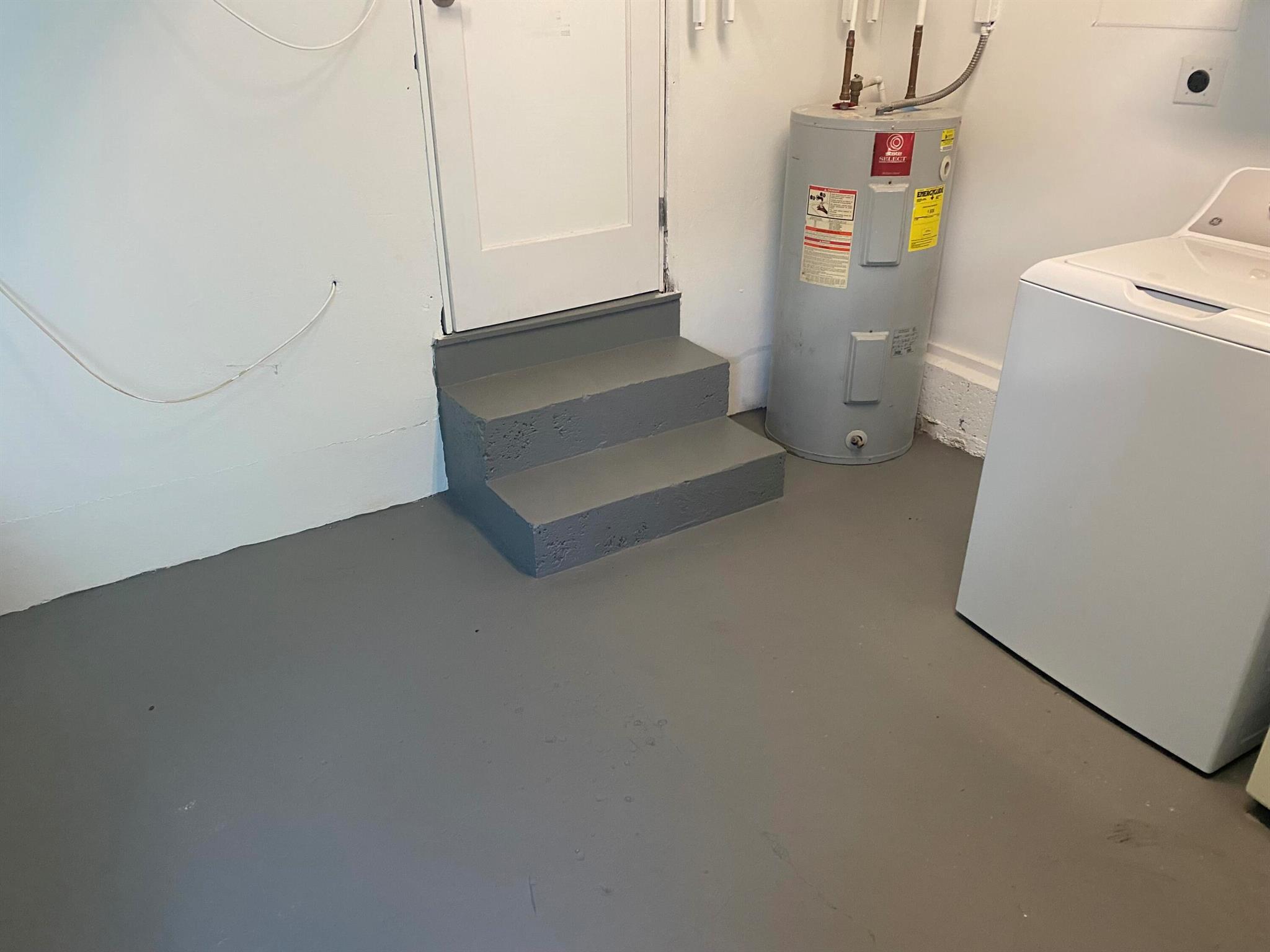 MANTYHARJU LANTANA - Residential Lease