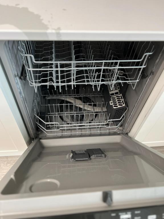 MANTYHARJU LANTANA - Residential Lease