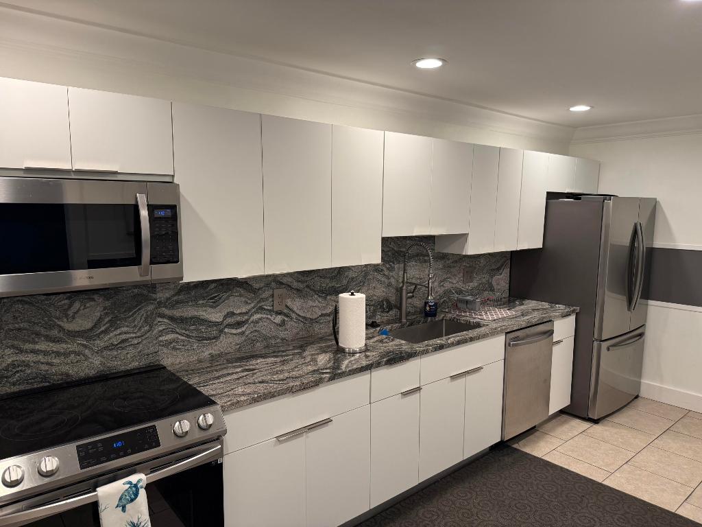 MANOR GROVE VILLAGE - Residential