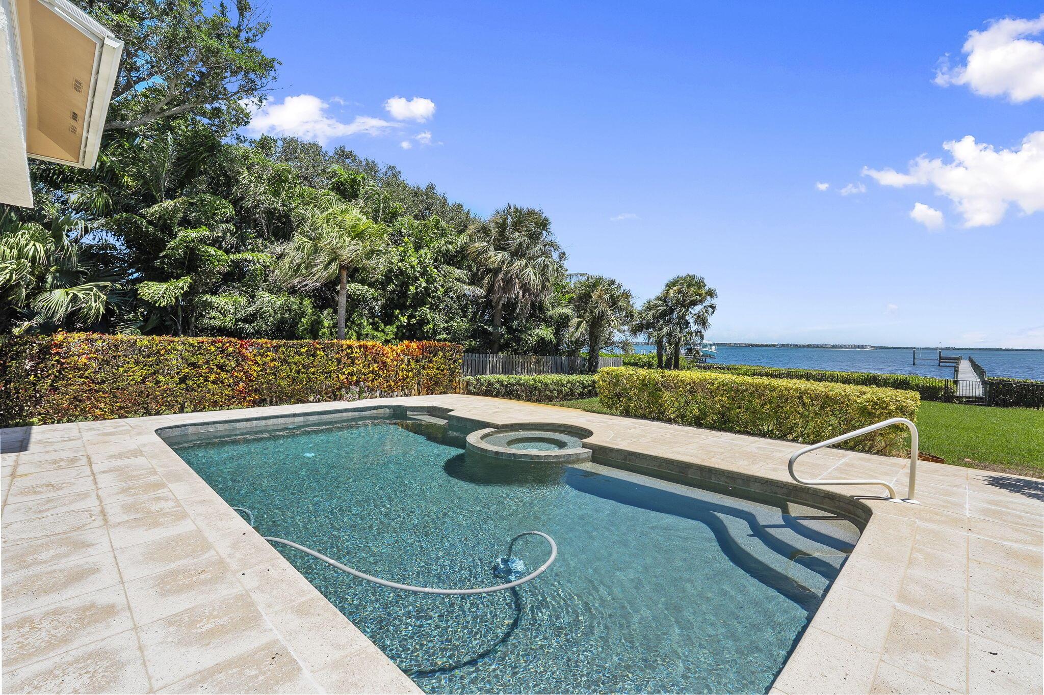 HOMEWOOD - Residential