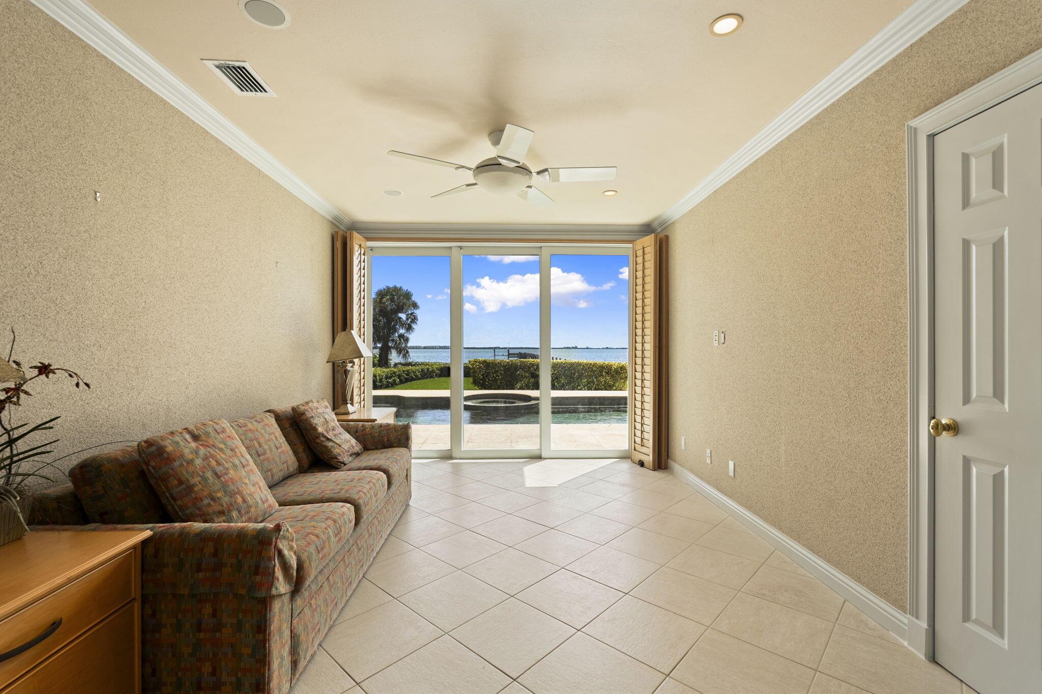 HOMEWOOD - Residential