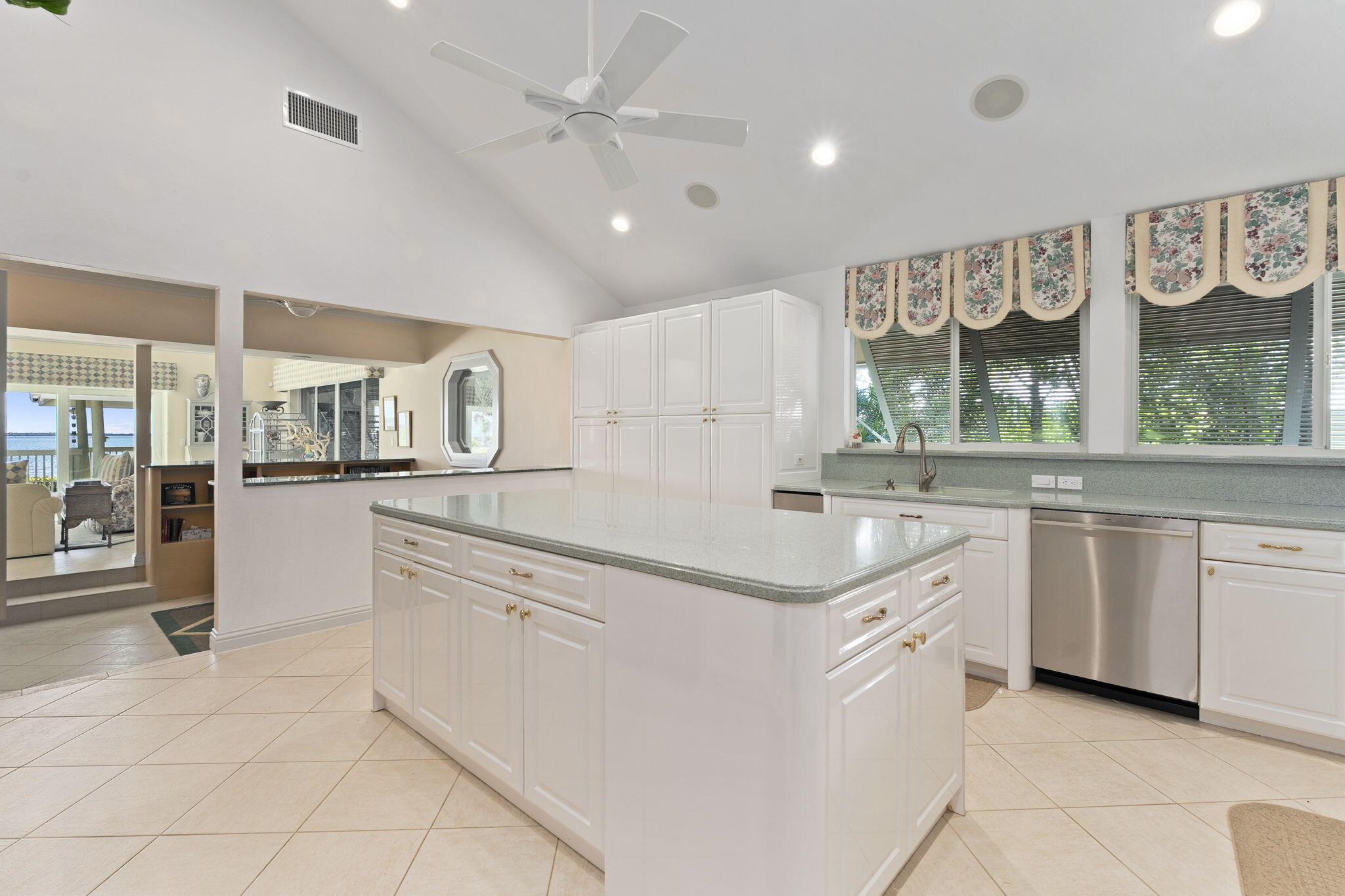 HOMEWOOD - Residential