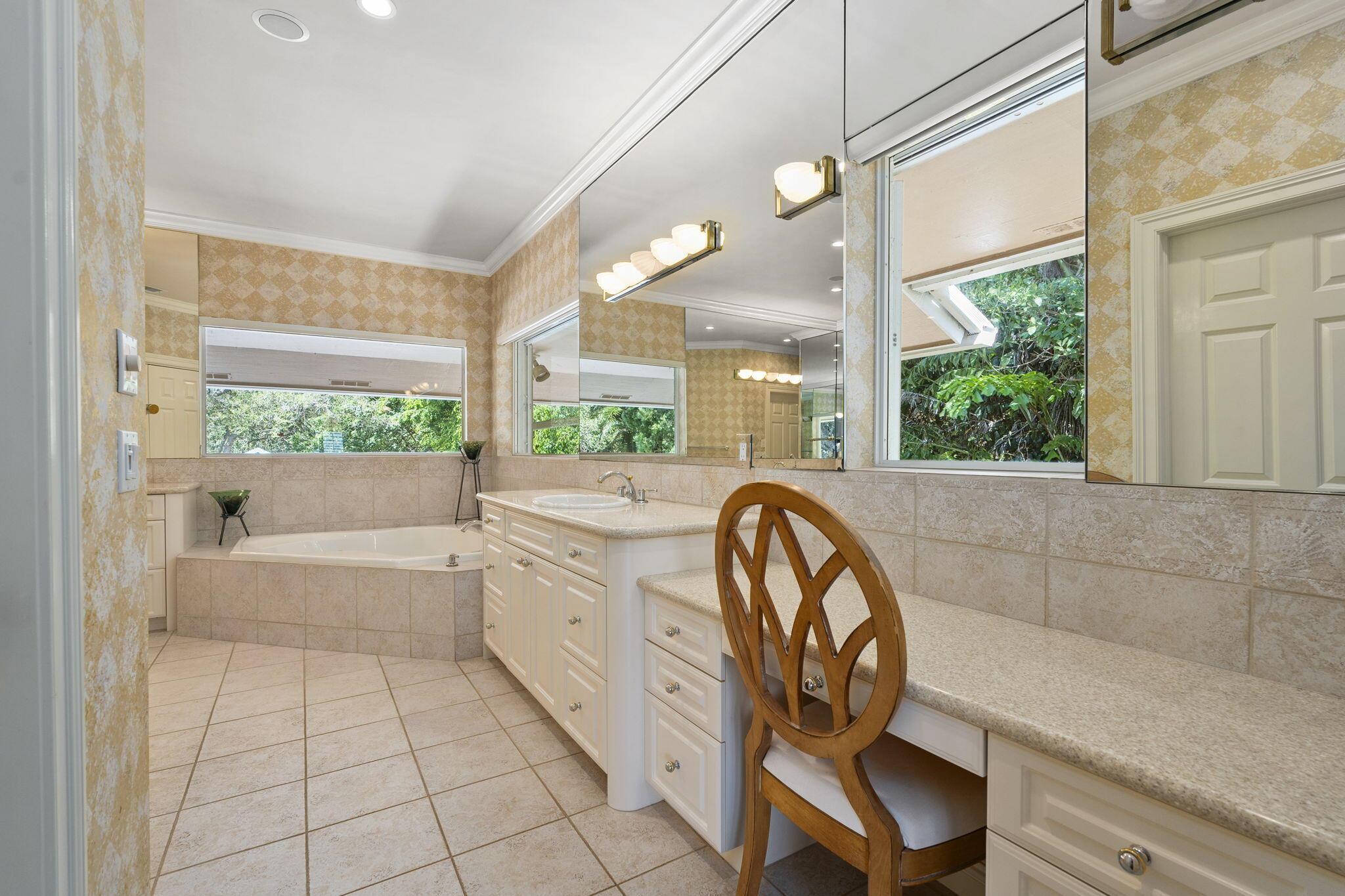 HOMEWOOD - Residential