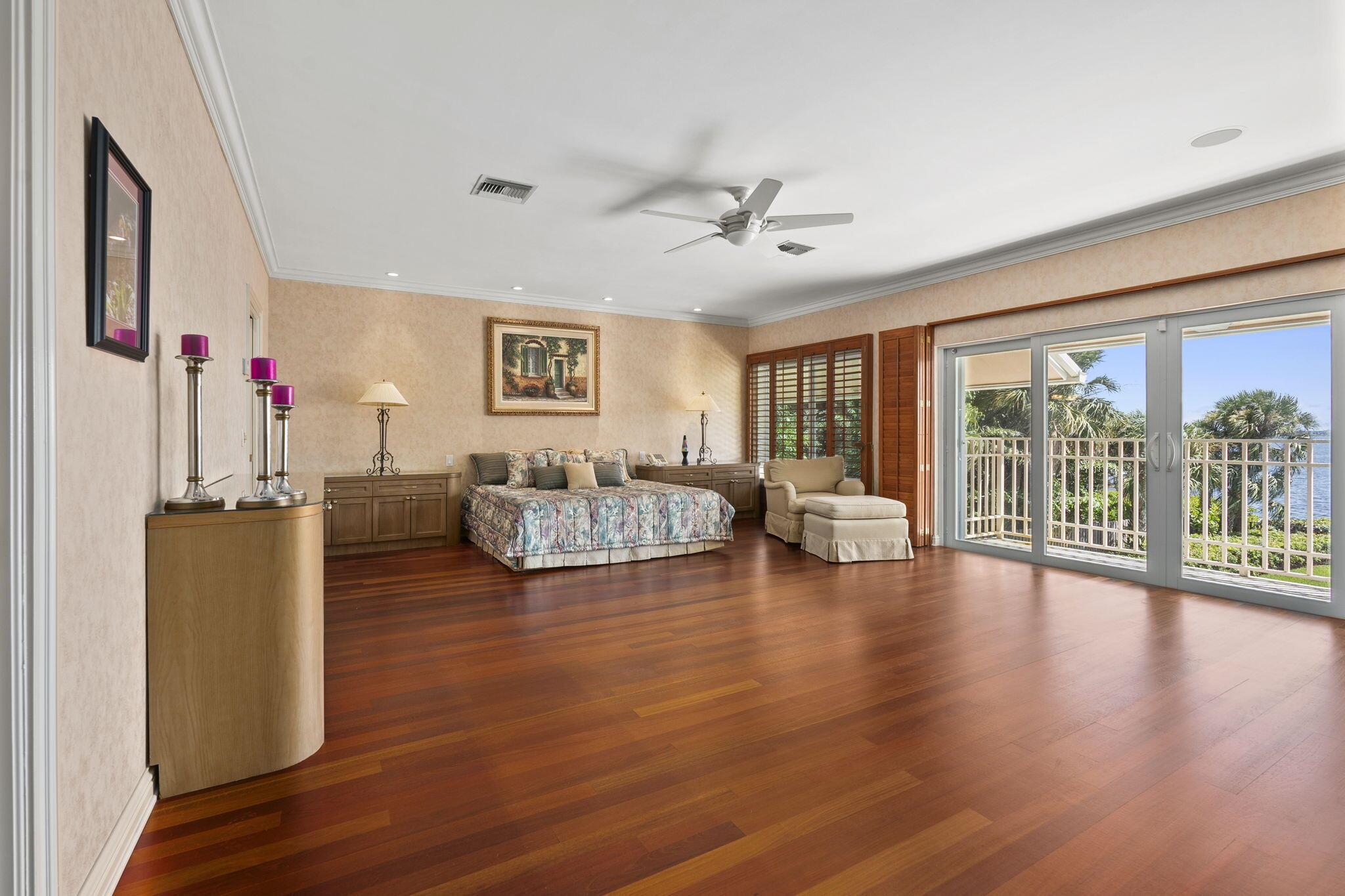 HOMEWOOD - Residential