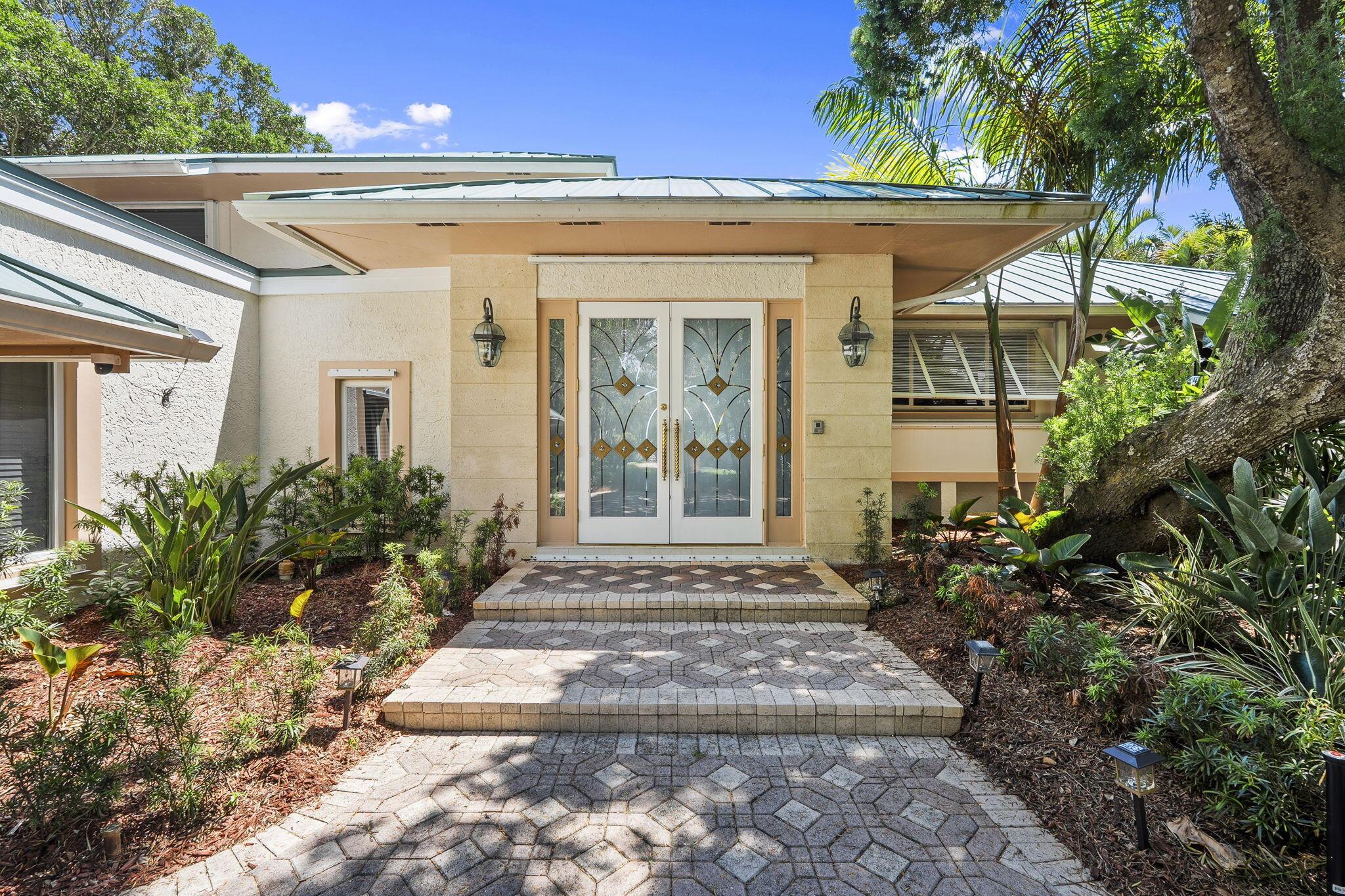 HOMEWOOD - Residential