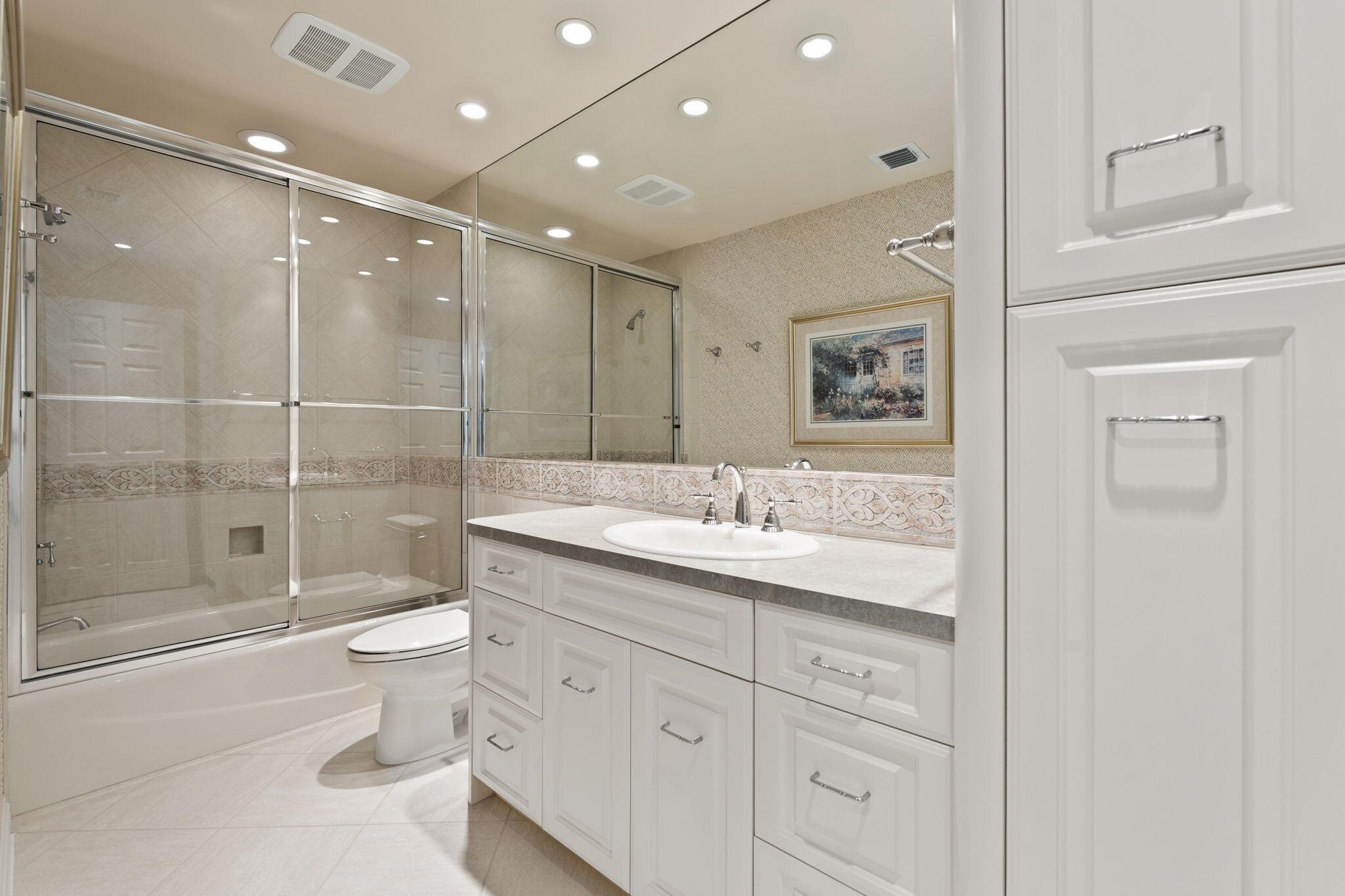 HOMEWOOD - Residential