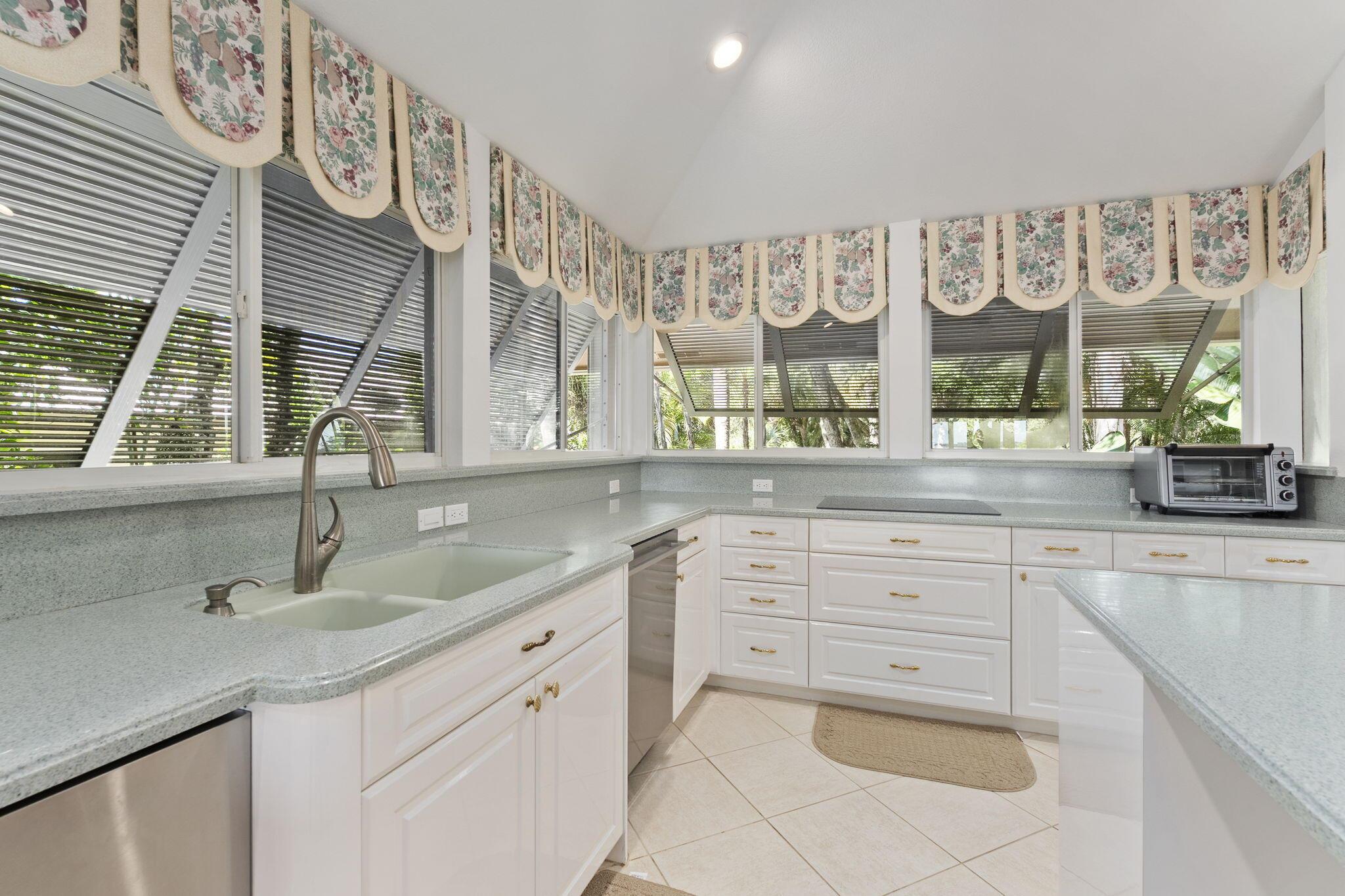 HOMEWOOD - Residential