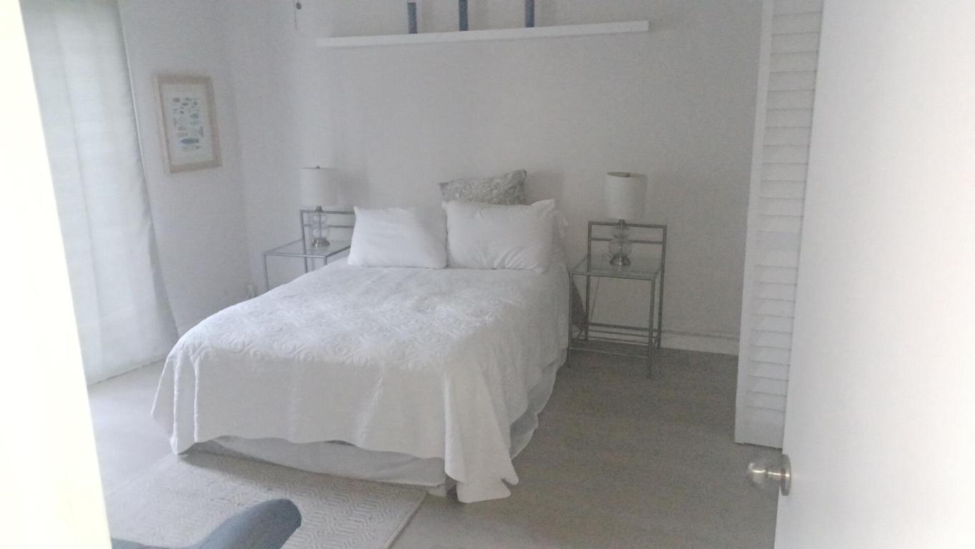 COLONIAL RIDGE CORP - Residential