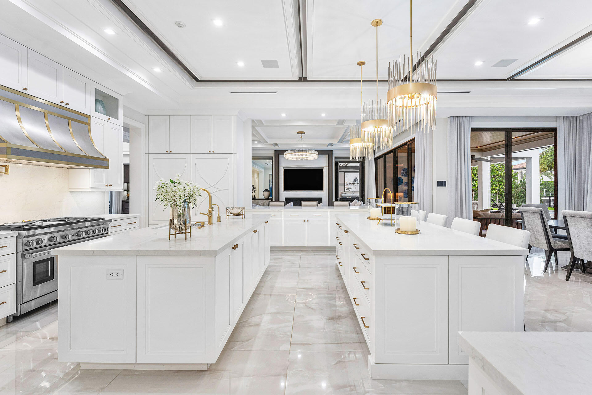 ROYAL PALM YACHT & COUNTR - Residential