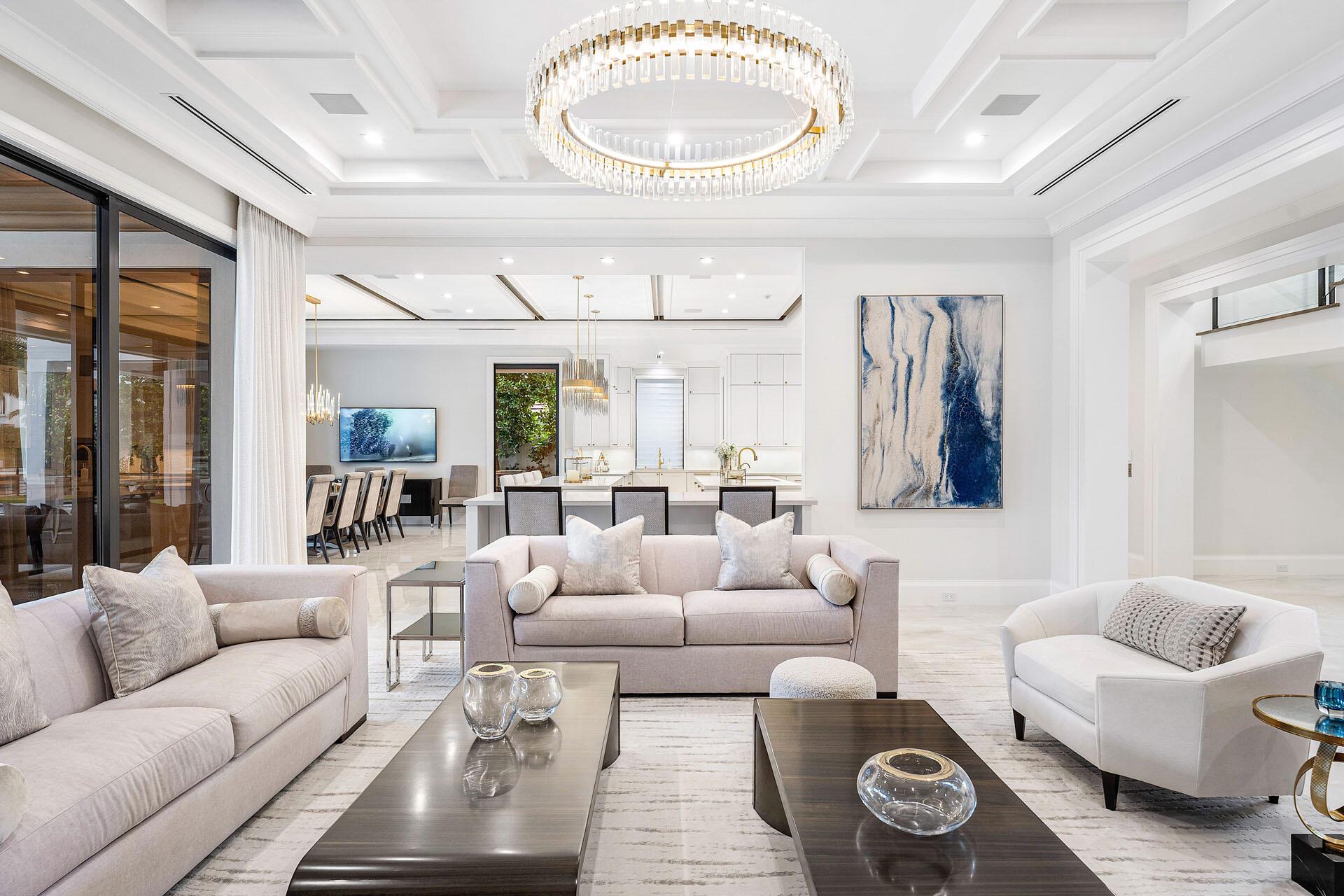 ROYAL PALM YACHT & COUNTR - Residential