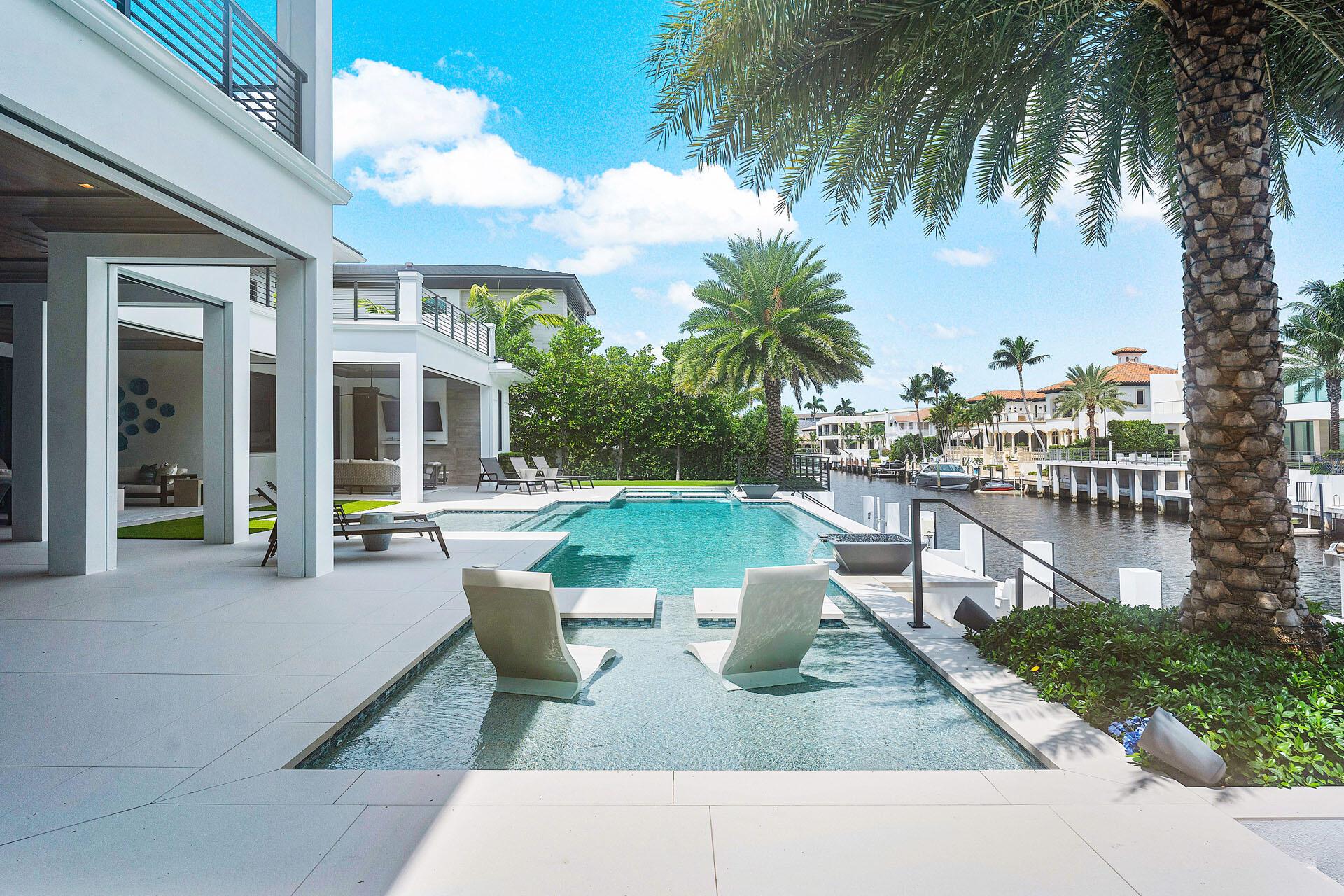 ROYAL PALM YACHT & COUNTR - Residential