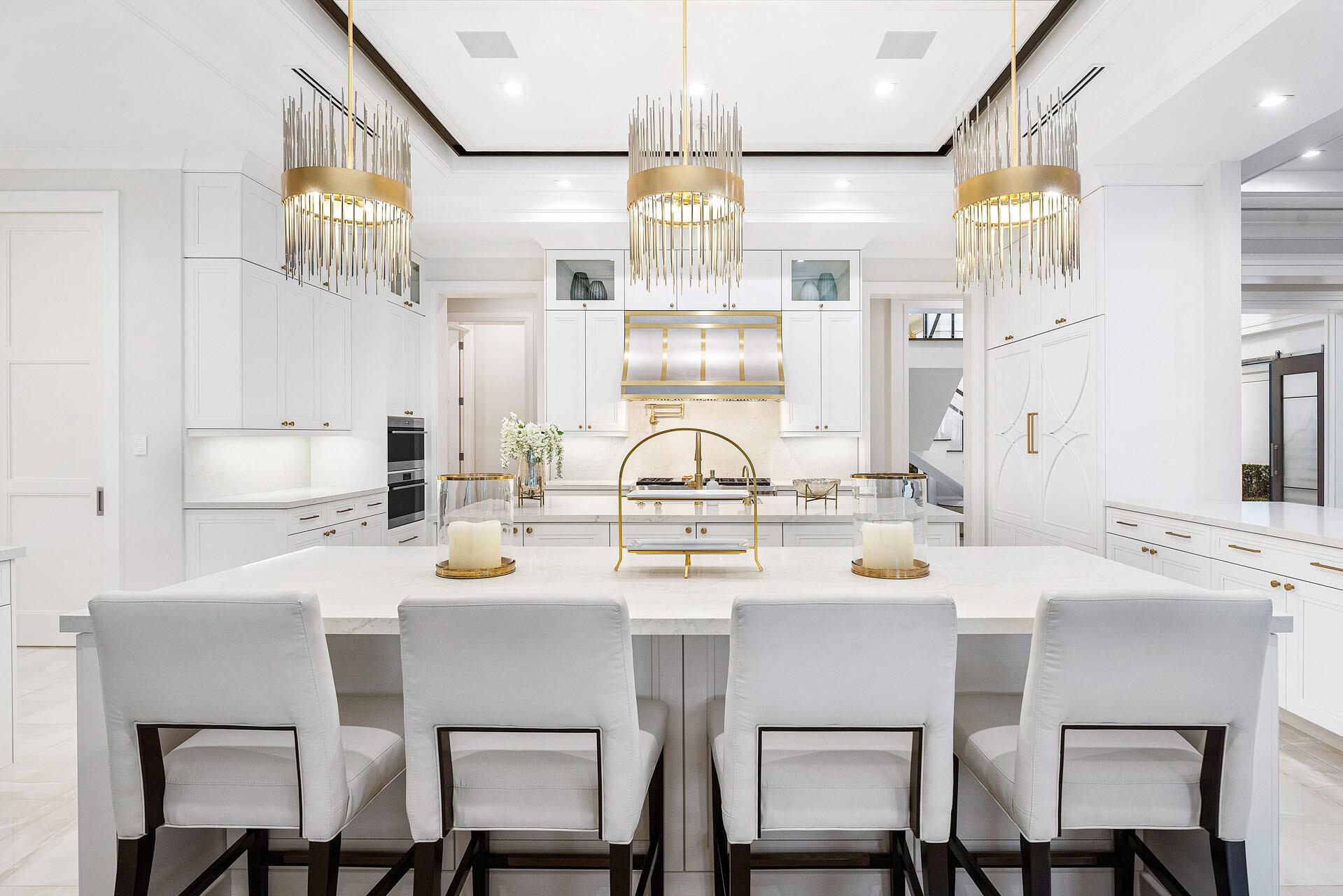 ROYAL PALM YACHT & COUNTR - Residential