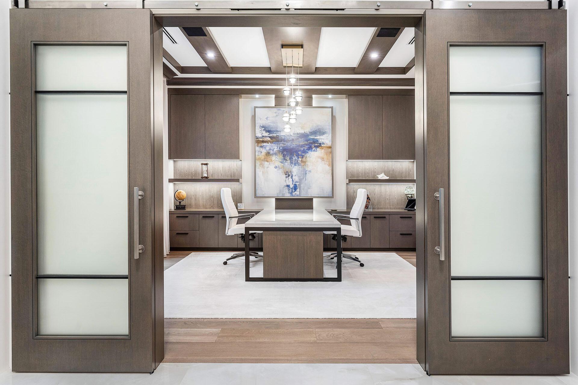 ROYAL PALM YACHT & COUNTR - Residential