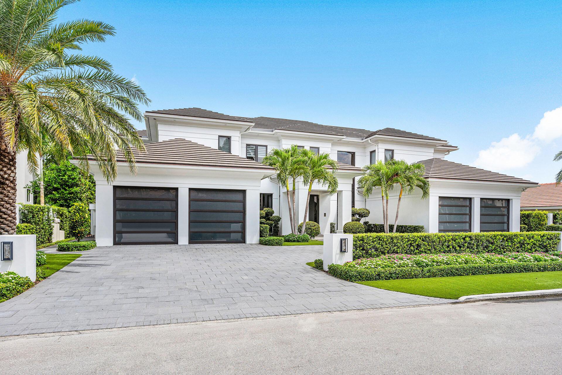 215 W Coconut Palm Road