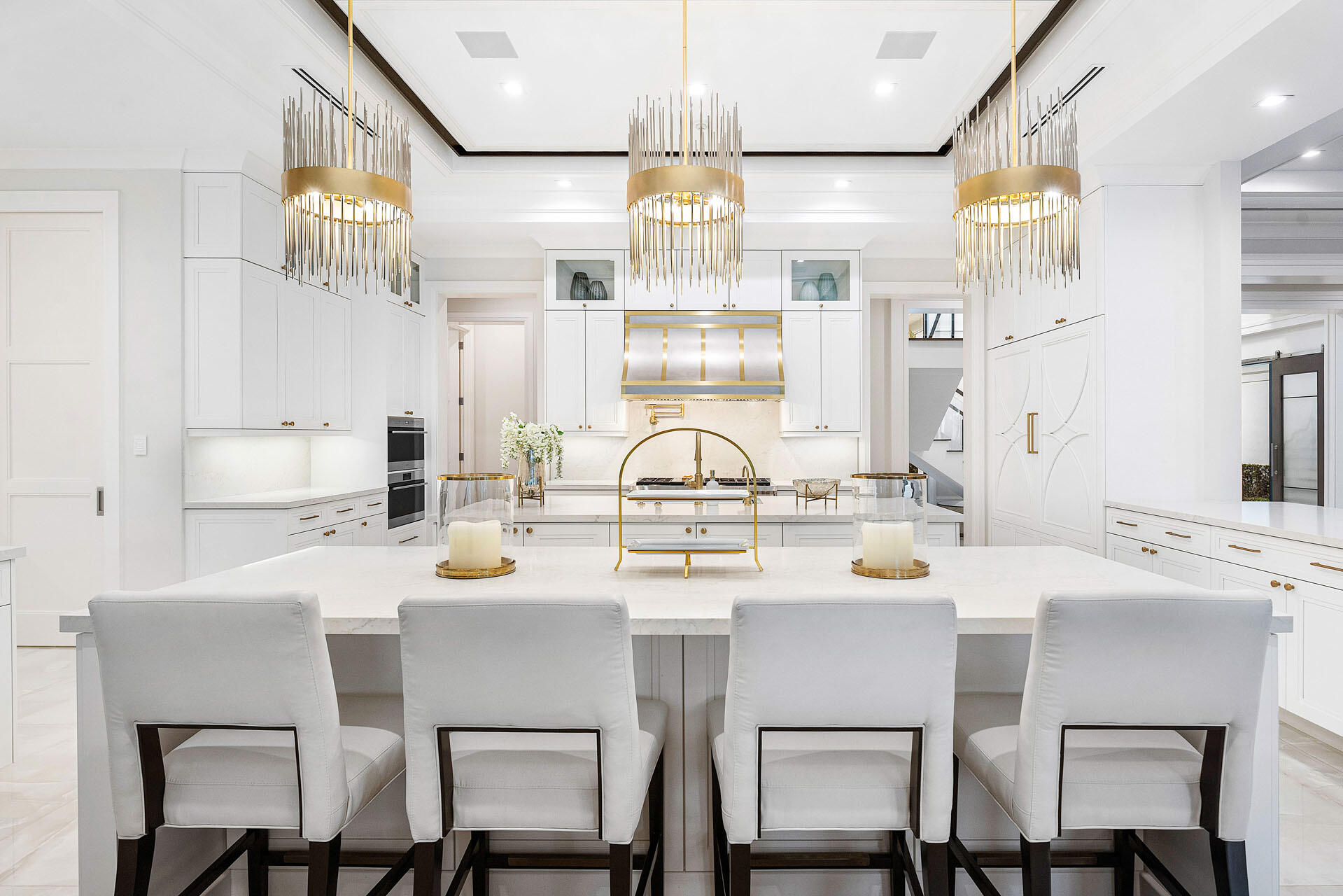 ROYAL PALM YACHT & COUNTR - Residential