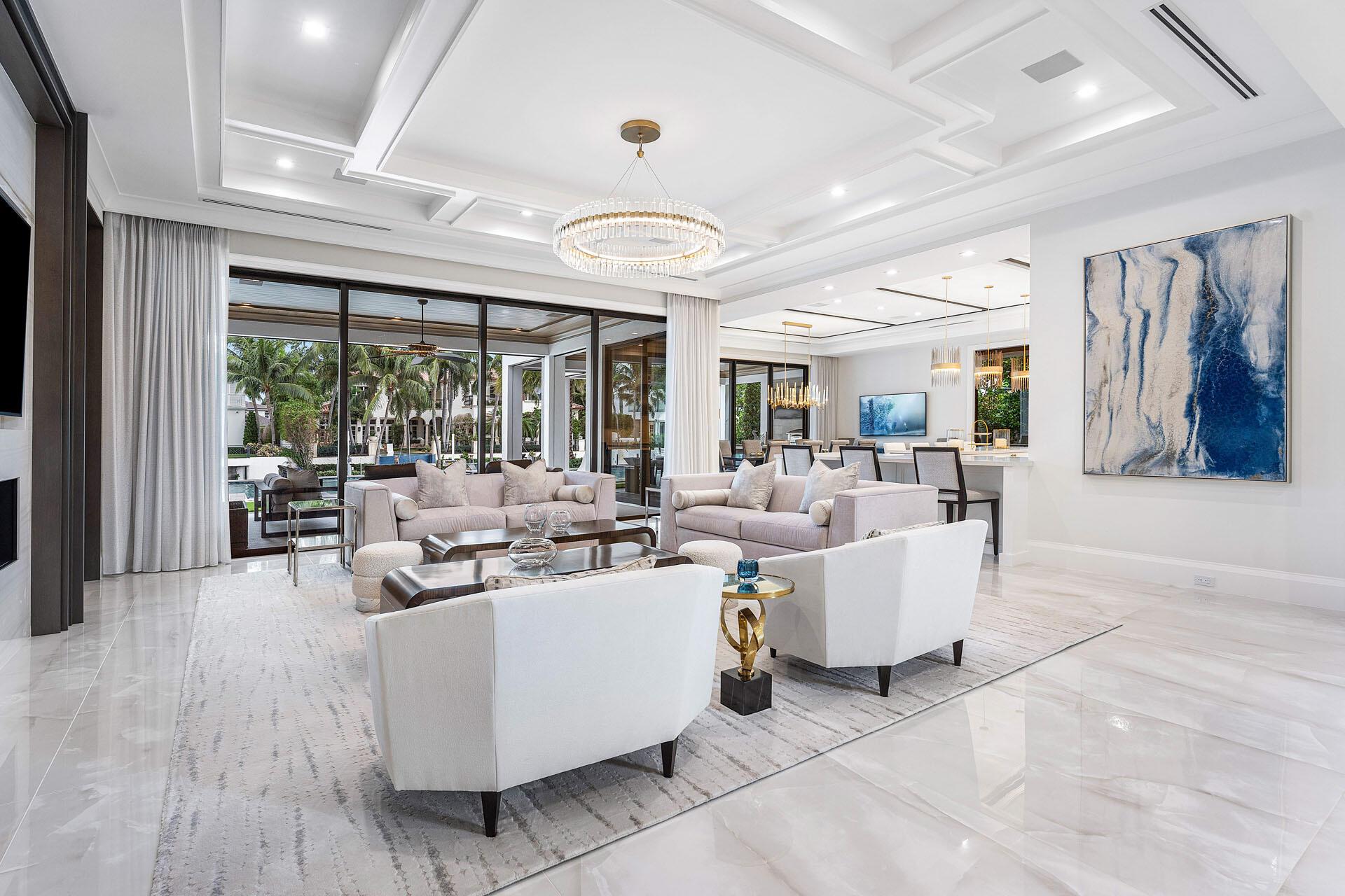 ROYAL PALM YACHT & COUNTR - Residential