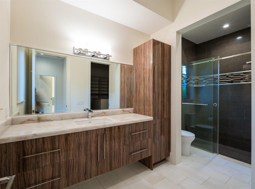 HORSESHOE ACRES - Residential