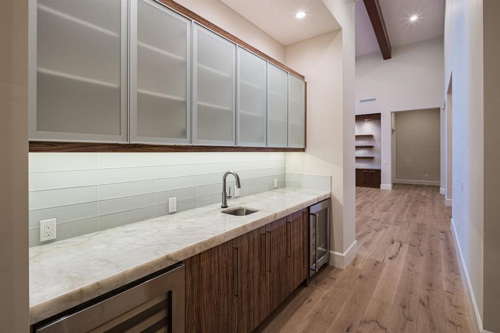 HORSESHOE ACRES - Residential