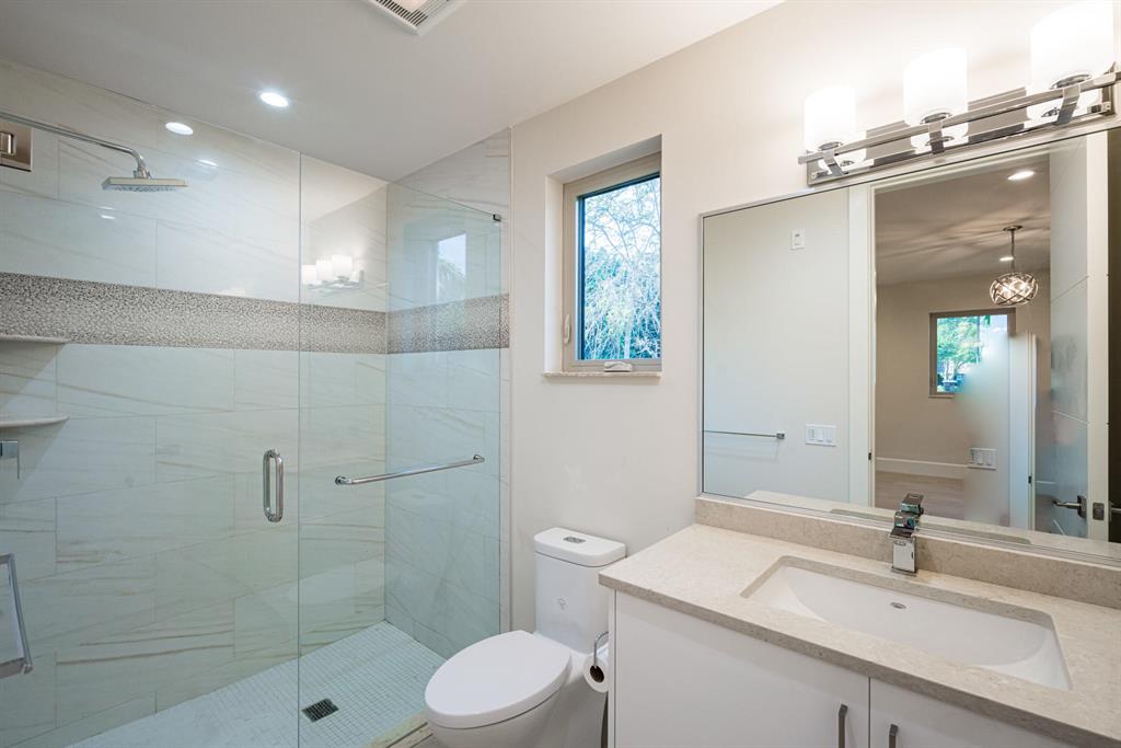 HORSESHOE ACRES - Residential