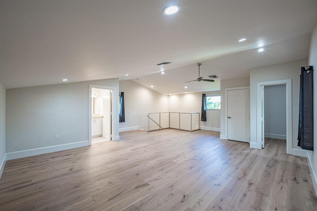 HORSESHOE ACRES - Residential