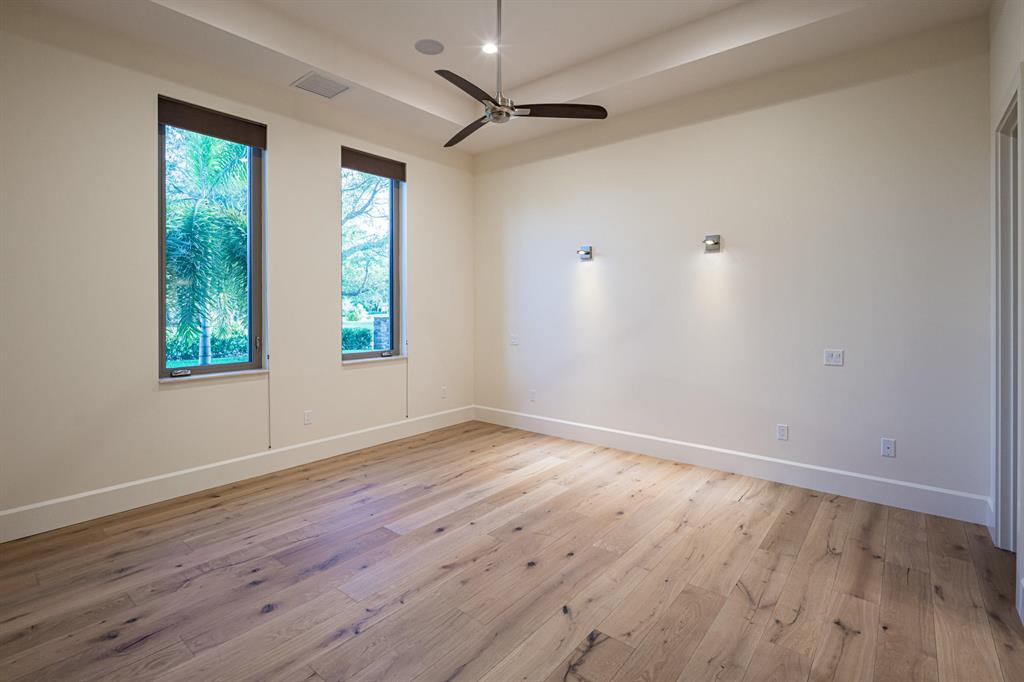 HORSESHOE ACRES - Residential