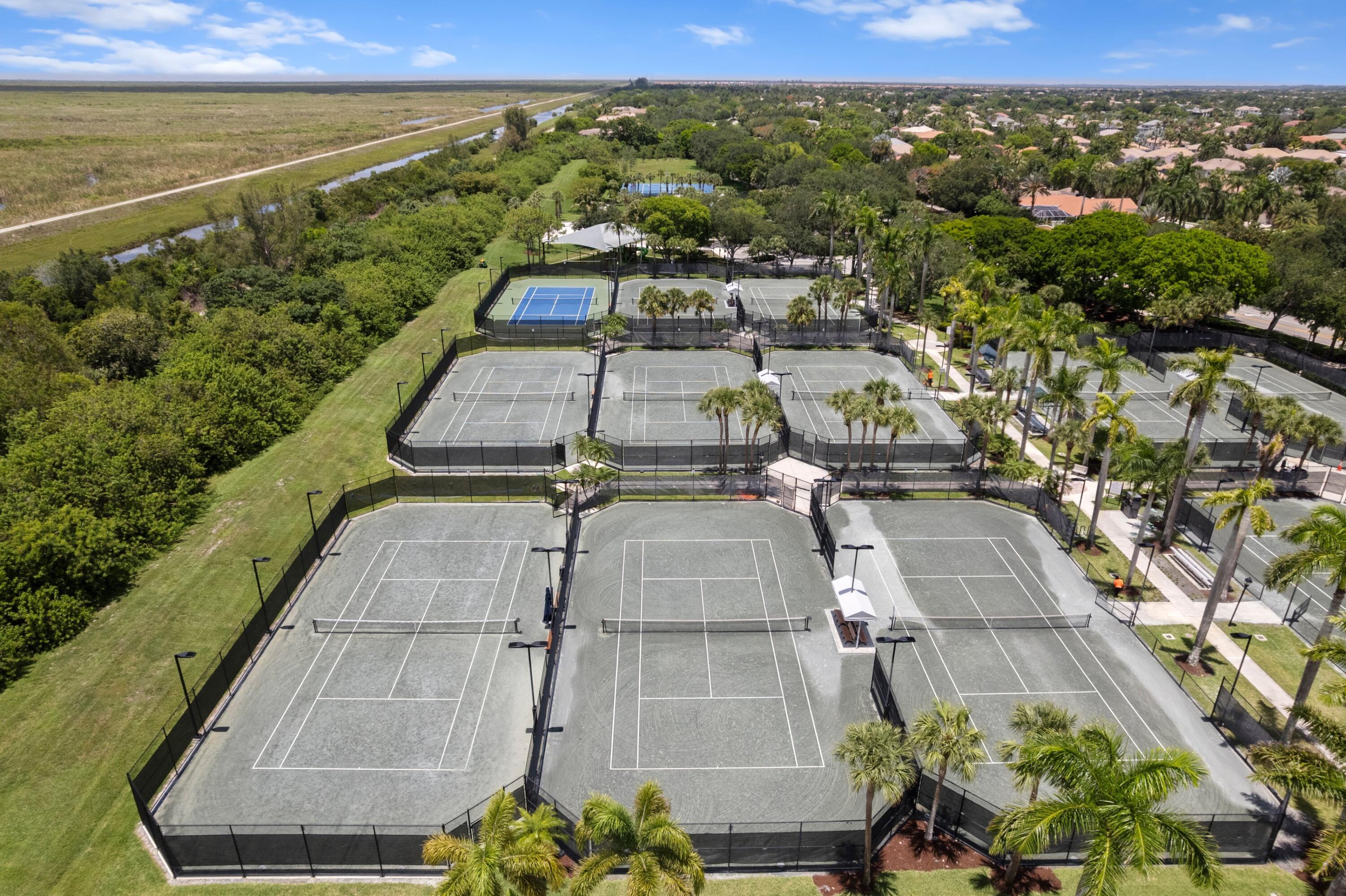 HERON BAY EAST - Residential