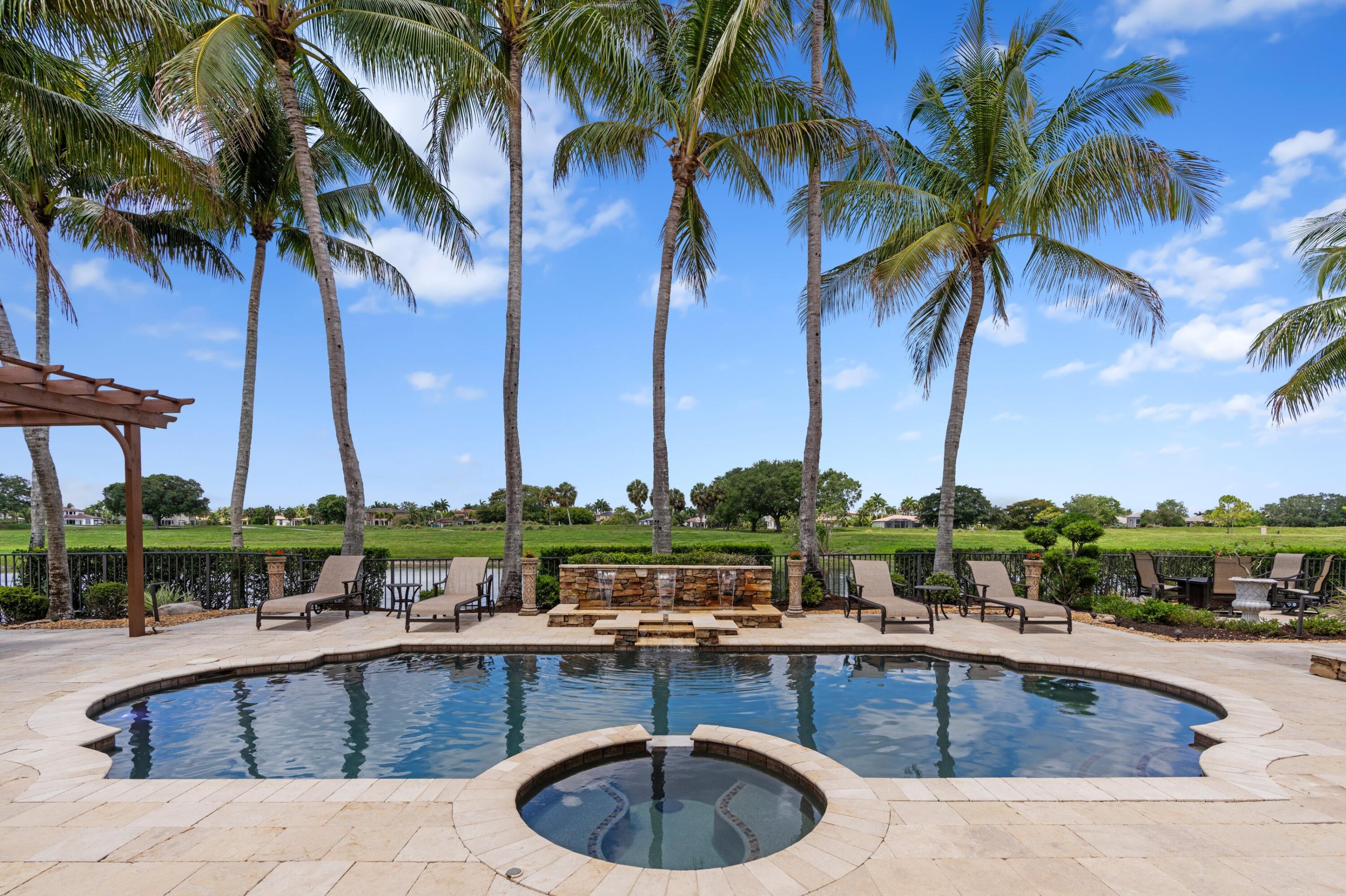 HERON BAY EAST - Residential