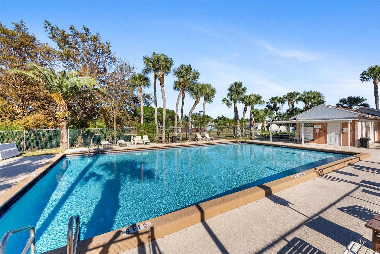 LEES CROSSING 1 TWNHS - Residential Lease