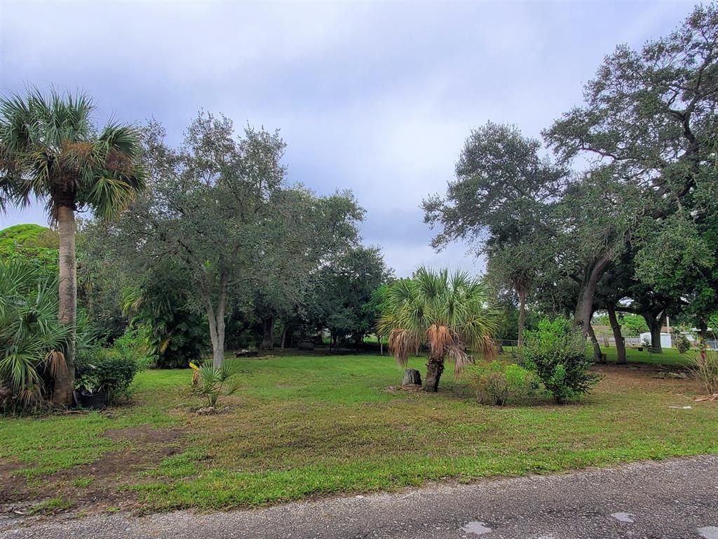 Photo of Tbd Iroquois Avenue, Fort Pierce, FL 34946 (MLS # R10703499)