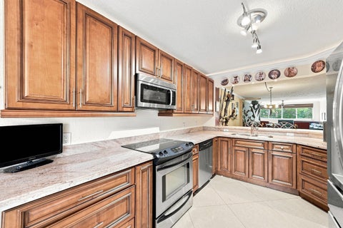 Tiny photo for 2541 N NOB HILL Road #308, Sunrise, FL 33322 (MLS # B26064477)