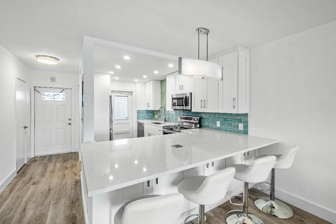 698 NE Spanish River Boulevard 0140