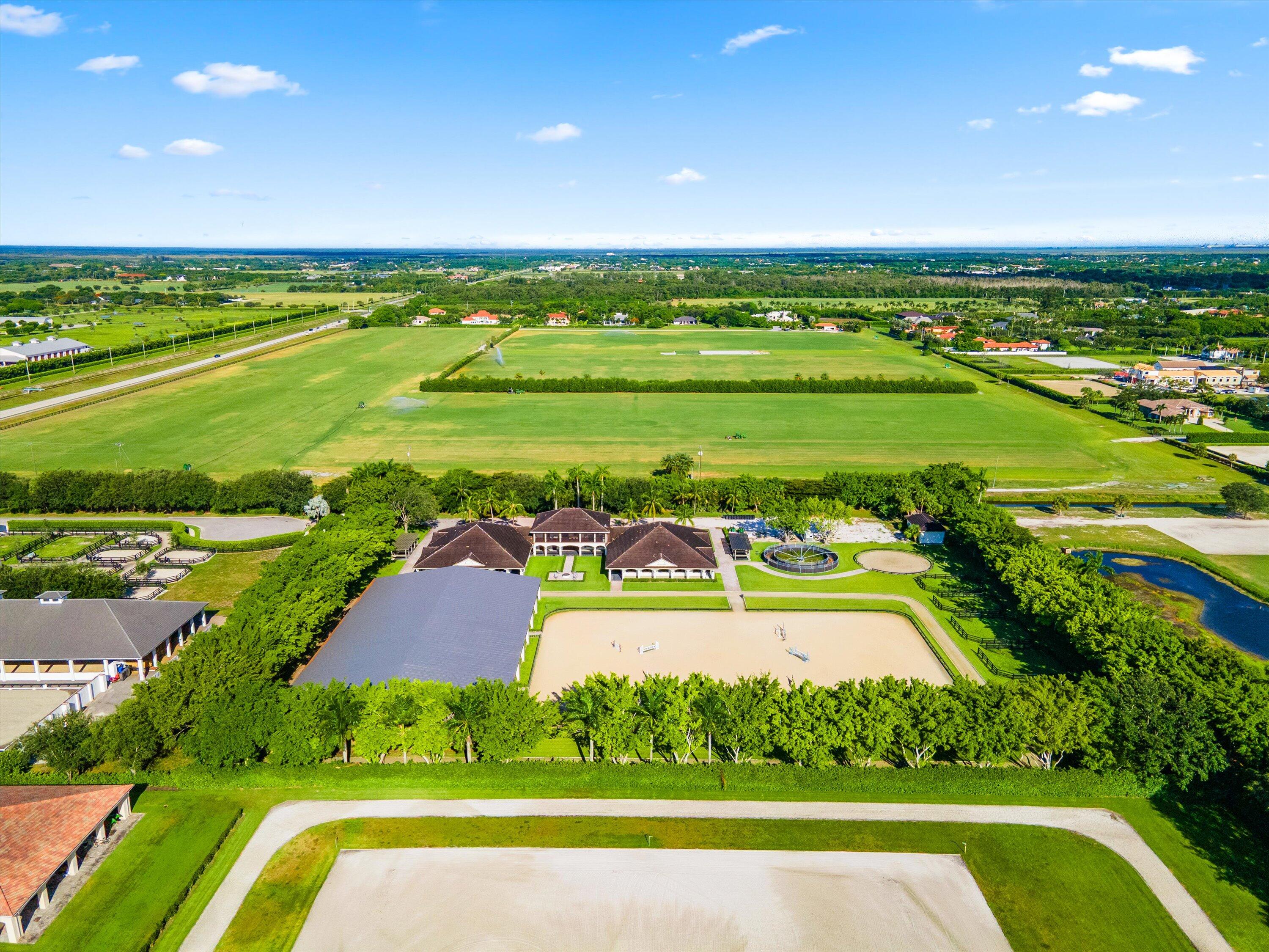 FARMS AT EQUESTRIAN CLUB - Residential Lease