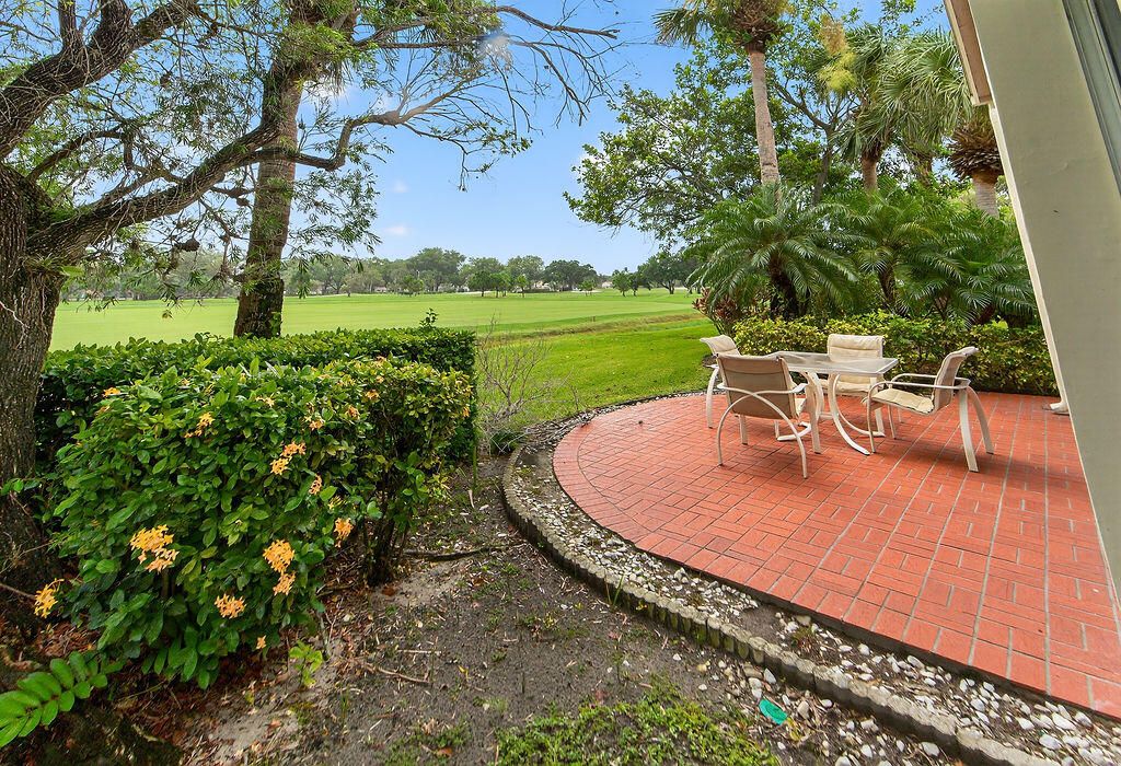 Photo of 12902 Touchstone Place, Palm Beach Gardens, FL 33418 (MLS # R11106392)