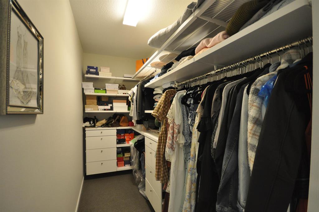 Hampton Cay - Residential