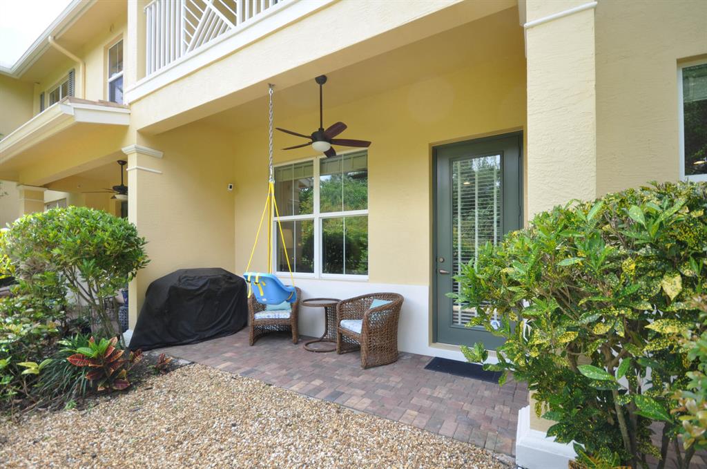 Hampton Cay - Residential