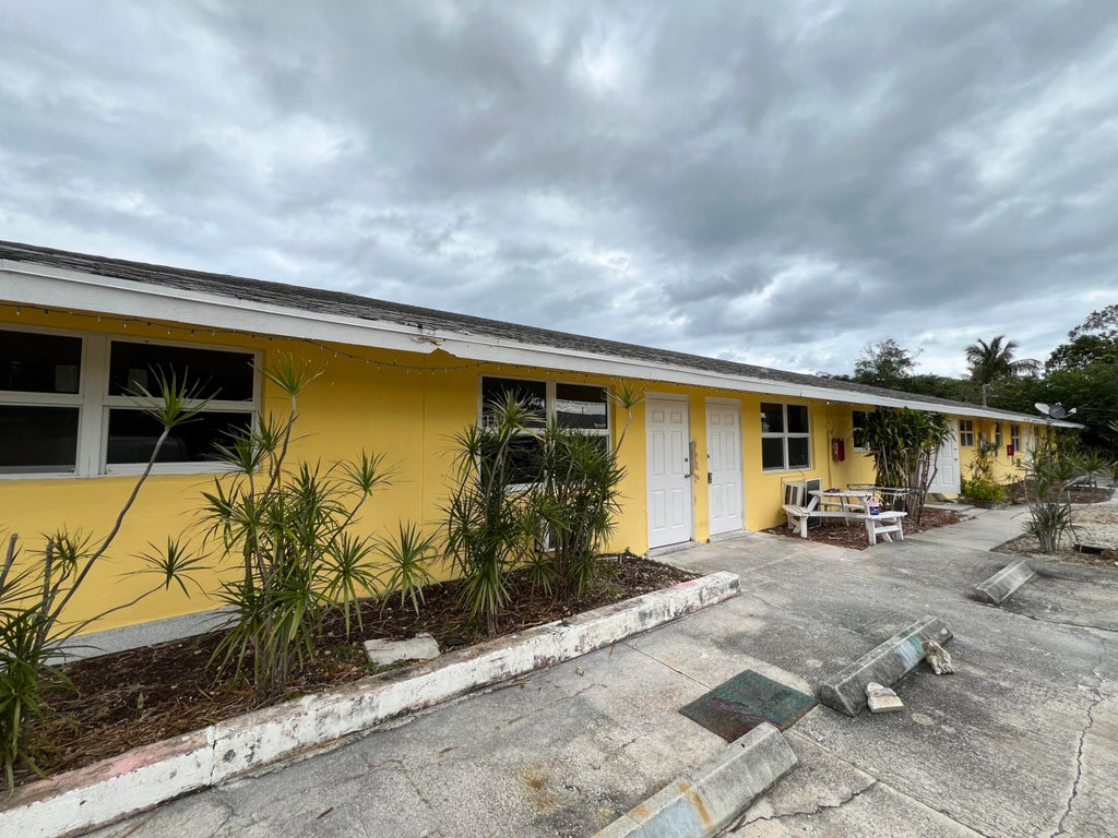 Photo of 1865 Dillone Lane, North Palm Beach, FL 33408 (MLS # R10947498)