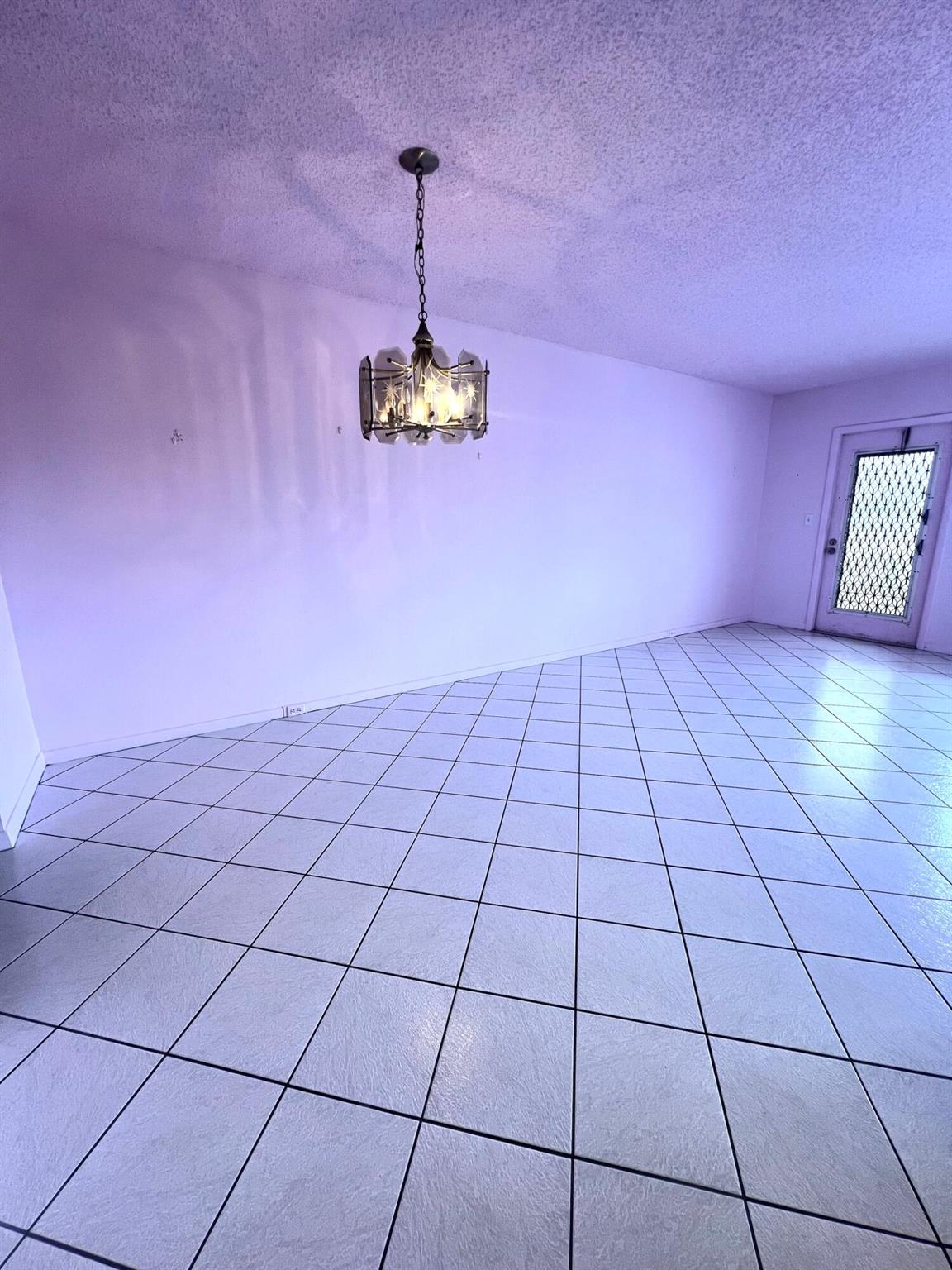 3037 Cambridge B