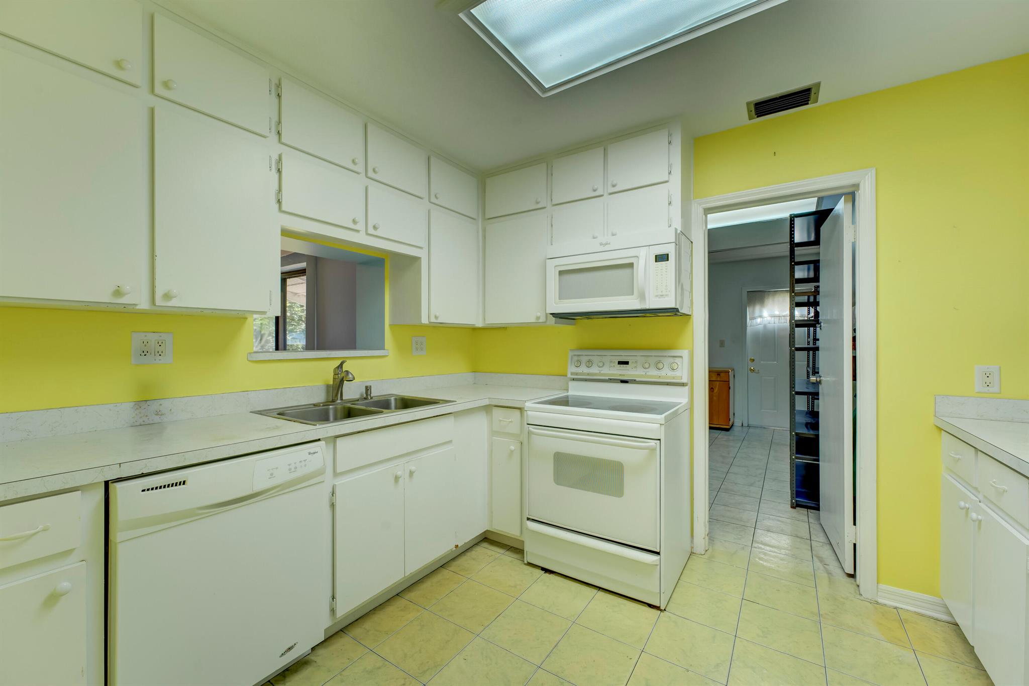 ANNA JOHNS ESTATES - Residential