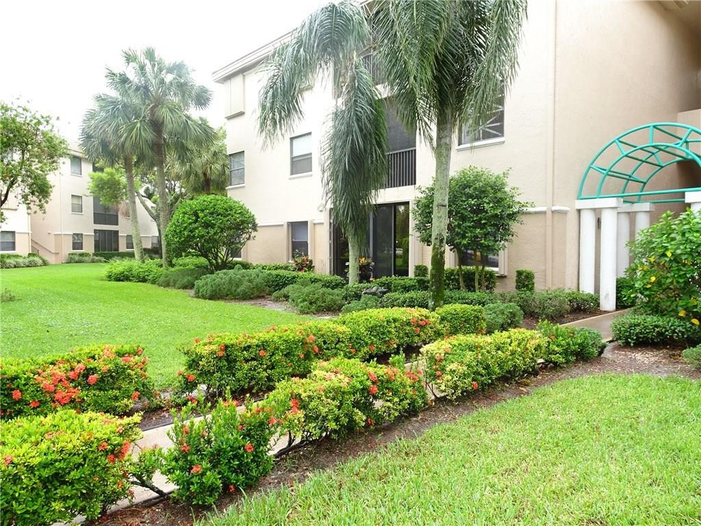 BAYVIEW VILLAGE - Residential