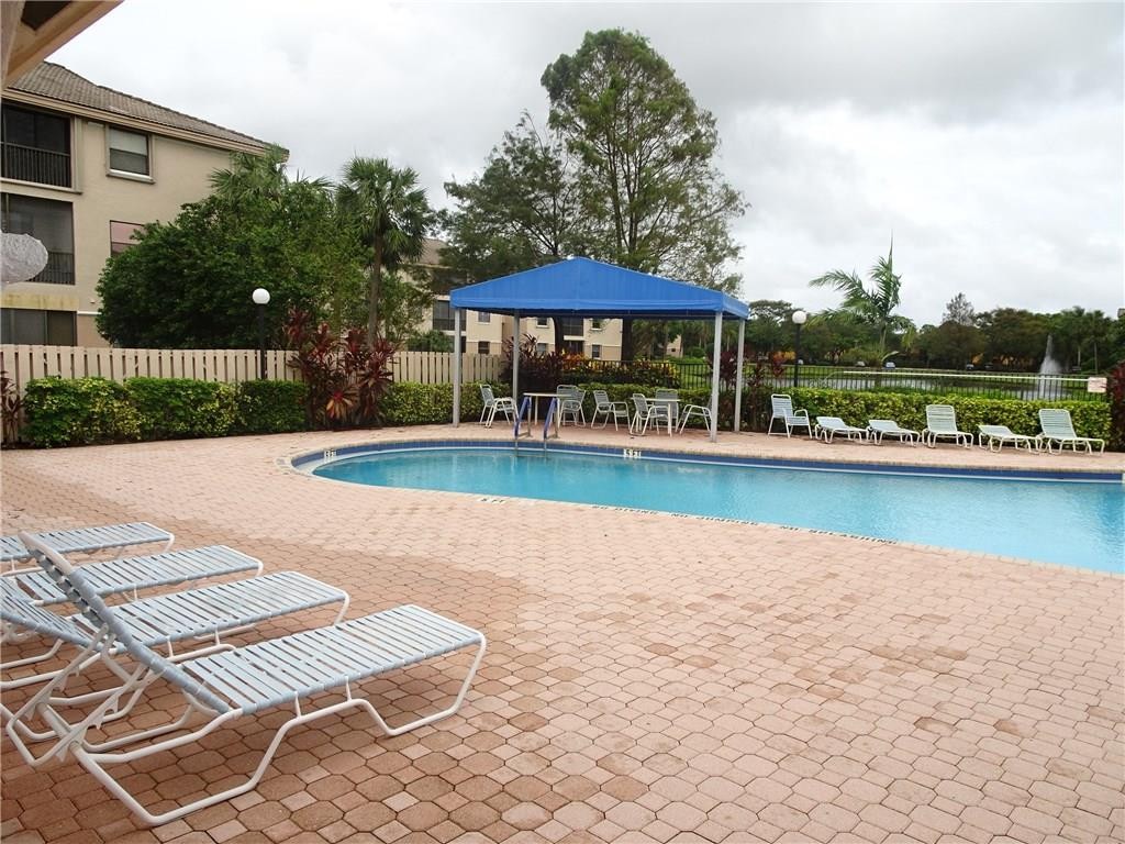 BAYVIEW VILLAGE - Residential