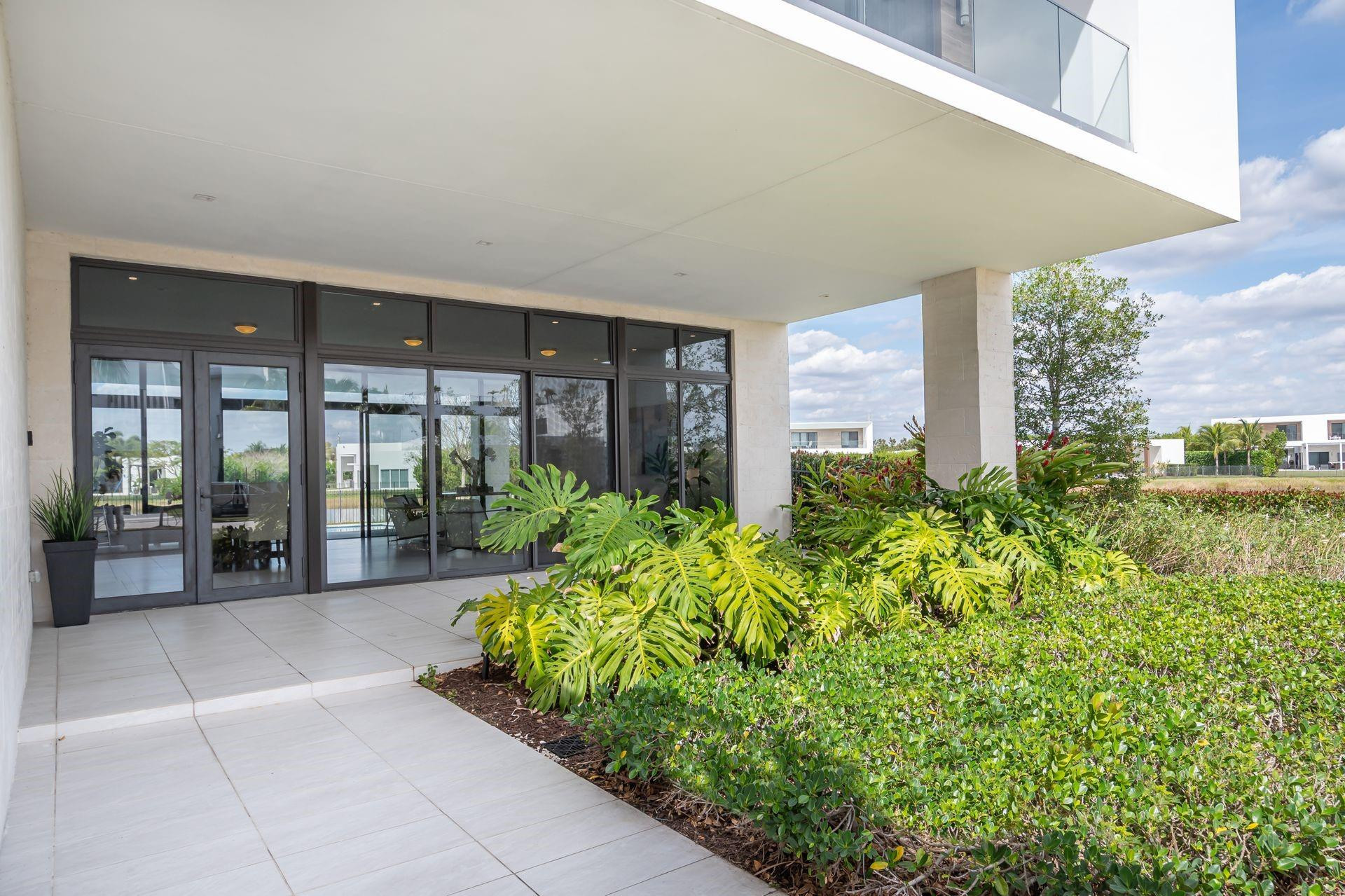 16553 Botaniko Drive