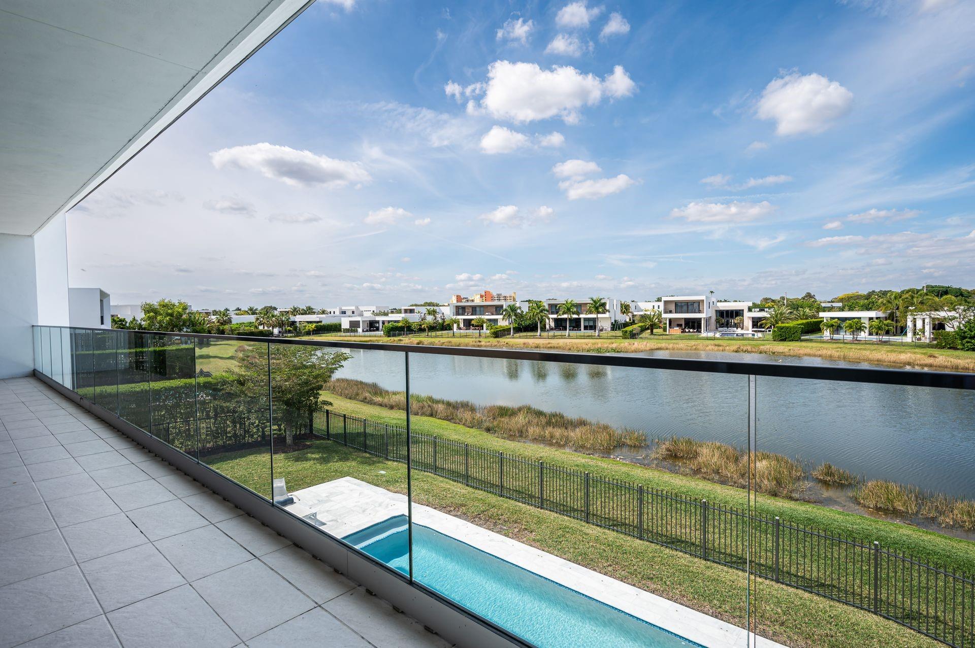 BOTANIKO - Residential