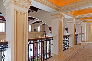 SAILFISH POINT 26 - Residential