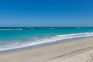 SAILFISH POINT 26 - Residential