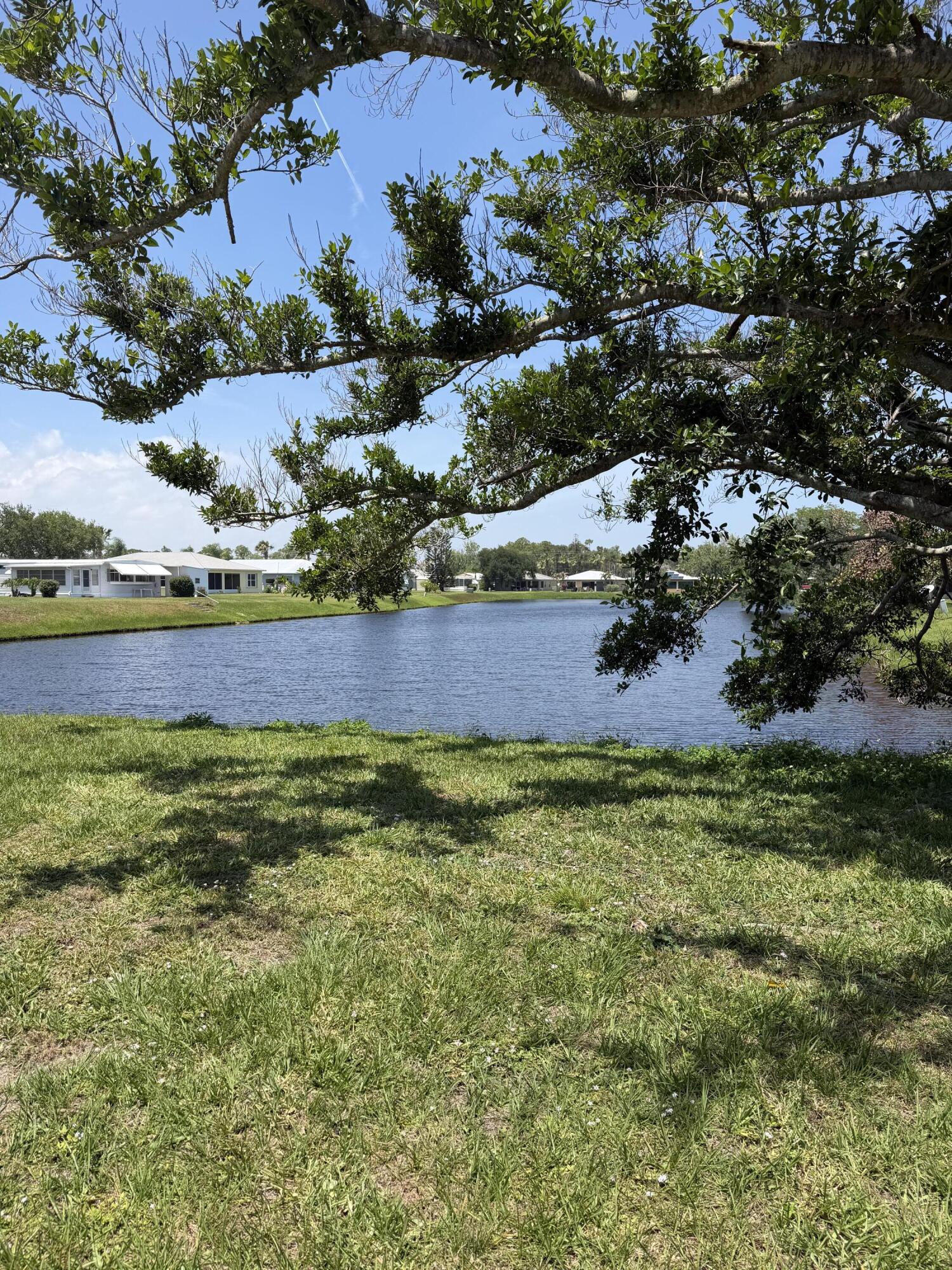 Spanish Lakes - Residential