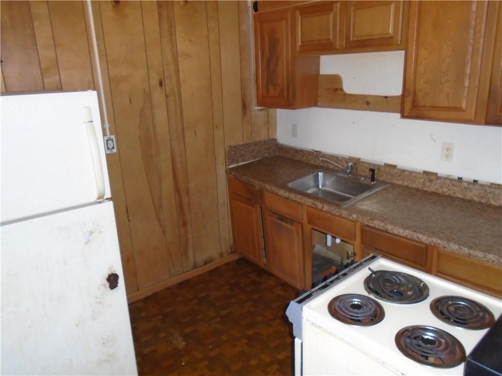 Pine Crest Amd 7-13 B - Residential