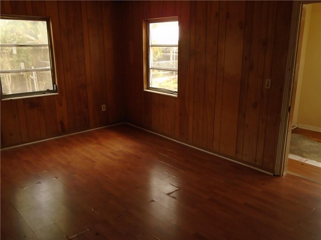 Pine Crest Amd 7-13 B - Residential